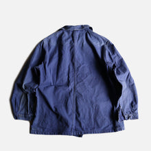 Load image into Gallery viewer, 1950&#39;s FRENCH WORK JACKET MODOFIED PATCH POCKET (SZ MEDIUM / GOOD FADE)
