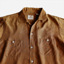 Load image into Gallery viewer, 1950&#39;s &quot;ARROW&quot; RAYON BOX SHIRT (SZ LARGE / GOOD CONDITION)
