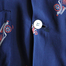 Load image into Gallery viewer, 1950's S/S RAYON SHIRT (SZ MEDIUM / GOOD CAR PRINT)
