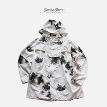 Load image into Gallery viewer, 1980&#39;s GERMAN MILITALY SNOW CAMO PARKA (SZ UNISEX / GOOD CONDITION)
