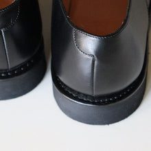 Load image into Gallery viewer, &quot;HARDRIGE PARIS&quot; FRENCH ARMY LEATHER SURVICE SHOES (SZ EU41-EU42 / DEADSTOCK / 2000&#39;s)
