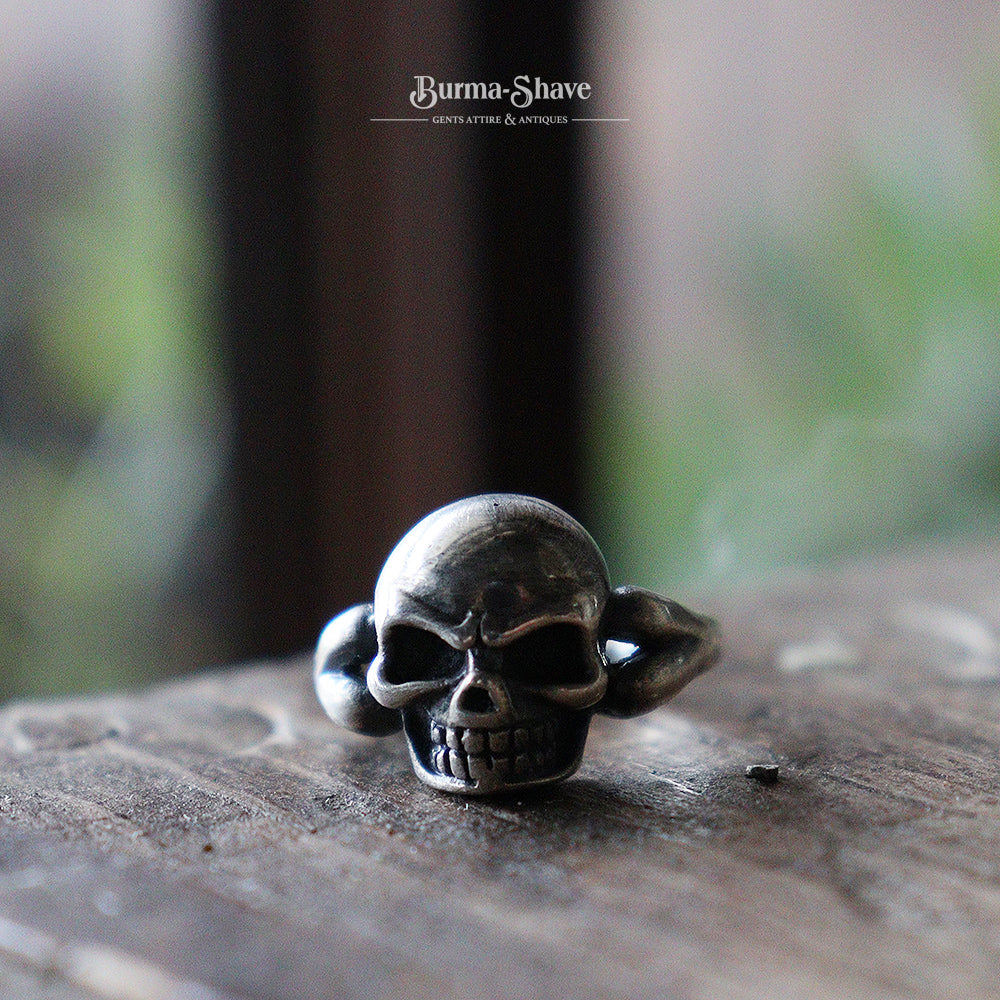 VINTAGE SKULL PINKY RING (SIZE 10 / SILVER 925)