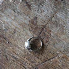 画像をギャラリービューアに読み込む, VINTAGE SKULL PINKY RING (SIZE 10 / SILVER 925)
