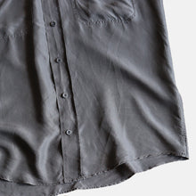 Load image into Gallery viewer, OLD SILK SHIRT (SZ LARGE / CHARCOAL)
