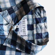 画像をギャラリービューアに読み込む, OLD &quot;FREEPORT&quot; SILK S/S SHIRT (SZ FITS LIKE LARGE / GOOD CONDITION)
