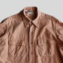 画像をギャラリービューアに読み込む, 1980's "L.L.BEAN" CHAMOIS CLOTH SHIRT (SZ LARGE / PINK BEIGE / GOOD CONDITION)
