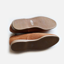 Load image into Gallery viewer, 1990&#39;s SUMMER SUEDE SHOES (SZ 9H / MINT CONDITION)
