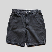 画像をギャラリービューアに読み込む, 1990's "LEVI'S" 550 BLACK DENIM SHORTS (W34 L00 / GOOD CONDITION)
