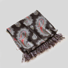 Load image into Gallery viewer, AROUND 1950's "CISCO" RAYON FRINGE STOLE (GOOD CONDITION)
