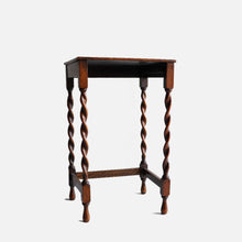 画像をギャラリービューアに読み込む, ANTIQUE TWIST FOOT WOODEN SIDE TABLE
