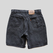 画像をギャラリービューアに読み込む, 1990's "LEVI'S" 550 BLACK DENIM SHORTS (W34 L00 / GOOD CONDITION)
