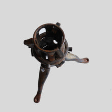 画像をギャラリービューアに読み込む, ANTIQUE &quot;NORTH BROS MFG CO&quot; UMBRELLA HOLDER (CAST IRON / BIG SIZE)
