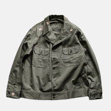 画像をギャラリービューアに読み込む, 1940&#39;s &quot;U.S.ARMY&quot; M-41 H.B.T JACKET WITH CUTTER TUG (SZ 44 REG / DEADSTOCK)
