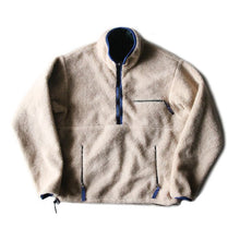 Load image into Gallery viewer, 1993&#39;s &quot;PATAGONIA&quot; GRISSADE PULLOVER NATURAL x GREEN MINT CONDITION (MEDIUM)
