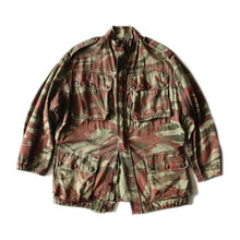 Load image into Gallery viewer, 1950&#39;s &quot;FRENCH ARMY&quot; MODEL 1947/1956 PARATROOPER JACKET (MEDIUM)
