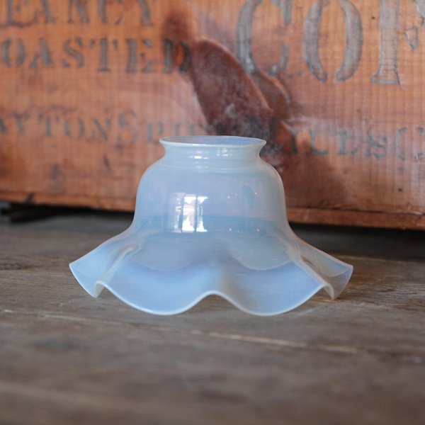 ANTIQUE BLUE GLASS LAMP SHADE
