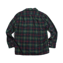 Load image into Gallery viewer, OLD &quot;PENDLETON&quot; WOOL BOX SHIRT (LARGE)
