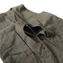 Load image into Gallery viewer, 1950&#39;s ~ &quot;HINSON&quot; HUNTING VEST WITH HALF MOON (MEDIUM)
