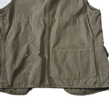 Load image into Gallery viewer, 1950&#39;s ~ &quot;HINSON&quot; HUNTING VEST WITH HALF MOON (MEDIUM)
