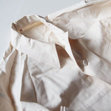 Load image into Gallery viewer, NOS ~ 1950&#39;s FRENCH MILITARY HOSPITAL COTTON JACKET (MEDIUM)
