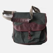 Load image into Gallery viewer, 1980&#39;s &quot;THE ORVIS CONPANY INC&quot; CANVAS &amp; LEATHER 2 WAY BAG
