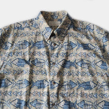 Load image into Gallery viewer, OLD &quot;CROSSINGS&quot; S / S COTTON SHIRT (LARGE)
