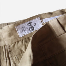 画像をギャラリービューアに読み込む, 1960&#39;s FRENCH ARMY CHINO TROUSER (W32) MINT CONDITION
