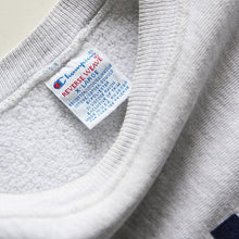 Load image into Gallery viewer, 1990&#39;s &quot;CHAMPION&quot; REVERSE WEAVE SWEAT SHIRT (X-LARGE) MADE IN USA
