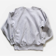 Load image into Gallery viewer, 1990&#39;s &quot;CHAMPION&quot; REVERSEWEAVE SWEAT SHIRT (X-LARGE) MADE IN USA
