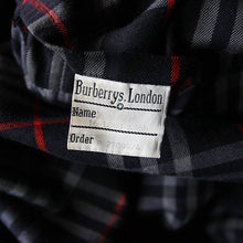 Load image into Gallery viewer, OLD &quot;BURBERRY&quot; BALMACAAN COAT (MEDIUM) 1 sleeve
