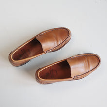 Load image into Gallery viewer, &quot;ALLEN EDMONDS&quot; VANP LEATHER SHOES (9 HALF D)
