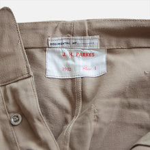 Load image into Gallery viewer, 1940&#39;s &quot;BRITISH MILITARY&quot; GHURKA CHINO SHORTS (W31)
