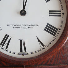 画像をギャラリービューアに読み込む, &quot;THE STANDARD ELECTRIC TIME CO.&quot; WALL CLOCK
