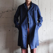 Load image into Gallery viewer, N.O.S 1940&#39;s FRENCH WORK COAT WITH V-STITCH (LARGE)

