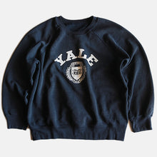 Load image into Gallery viewer, MADE IN U.S.A 1970&#39;s～ &quot;YALE UNIVERSITY&quot; SWEAT SHIRT (LARGE)
