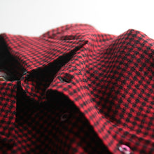 Load image into Gallery viewer, N.O.S 1940&#39;s &quot;WOOLRICH&quot; WOOL SHIRT (LARGE)
